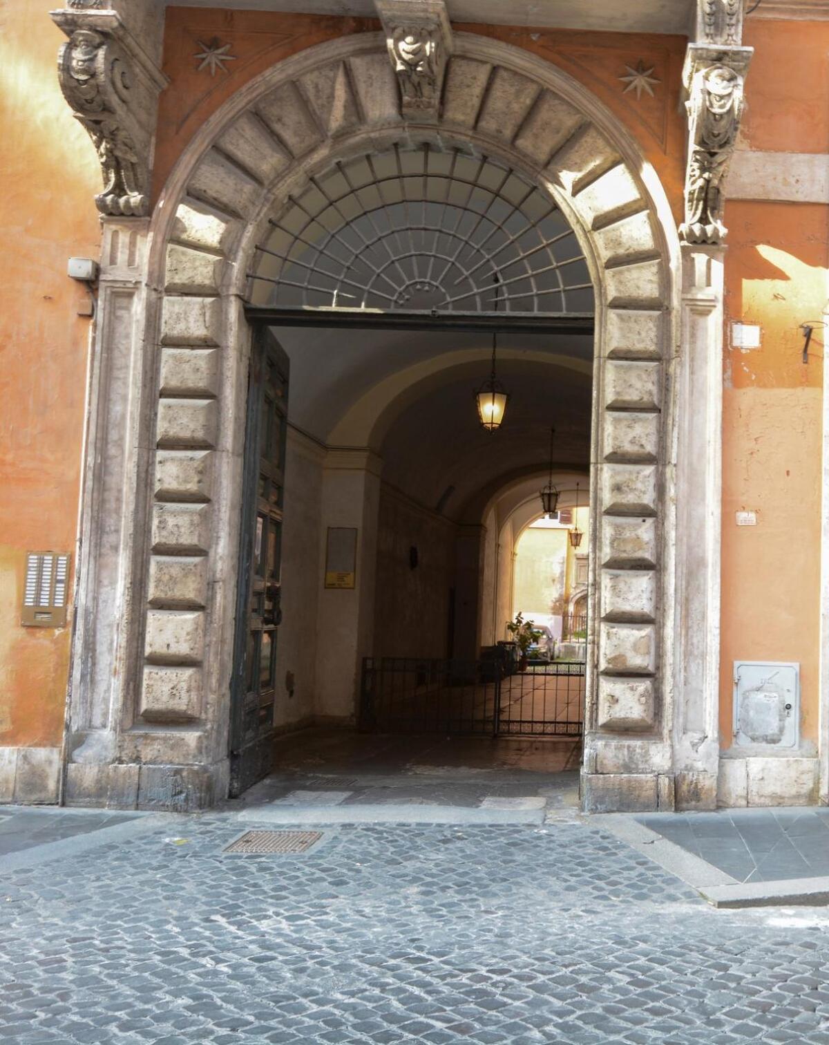 Elegant Prefetti * Roma
